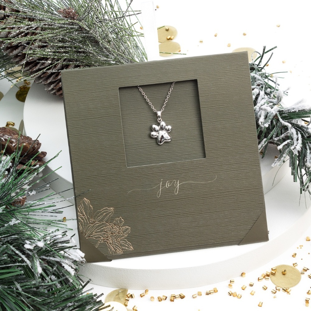 Paw Print Pendant Necklace – NWT – 18 Inch Chain – Pet Lover Christmas Gift Orna